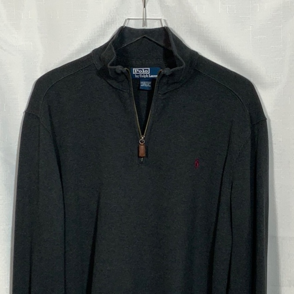Ralph Lauren Men’s Grey Quarter Zip Pullover.